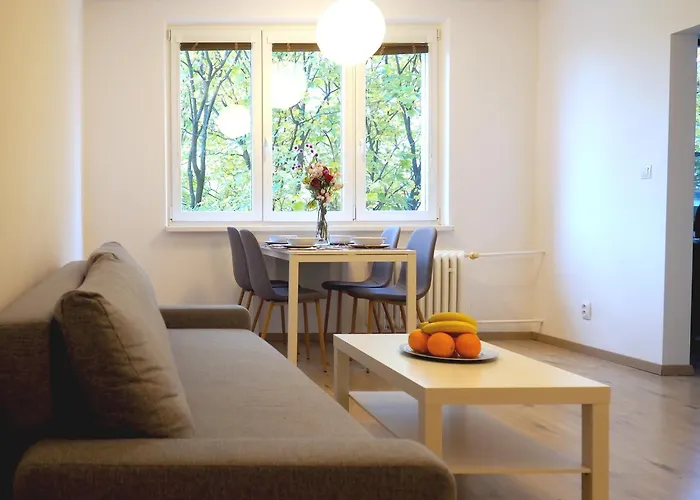 Majka Byvanie V Najkrajsej Casti Bratislavy ブラチスラヴァ